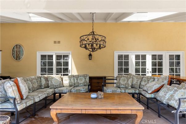 Interior, Living room, Pendant Lights