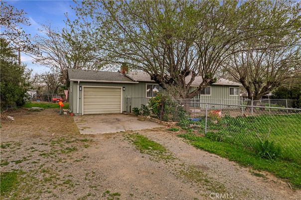 Backyard, Detached Garage, Exterior