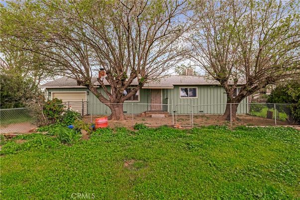 Backyard, Detached Garage, Exterior