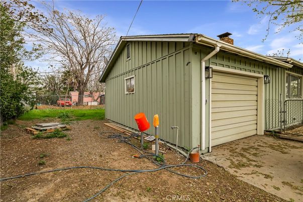 Backyard, Detached Garage, Exterior