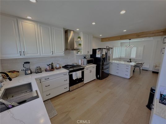Interior, Kitchen, Pendant Lights, Recessed Lighting, Wooden Beams, Wood Texture Flooring