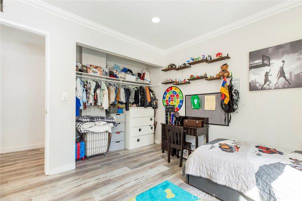 Bedroom, Home Office, Interior, Recessed Lighting, Wood Texture Flooring