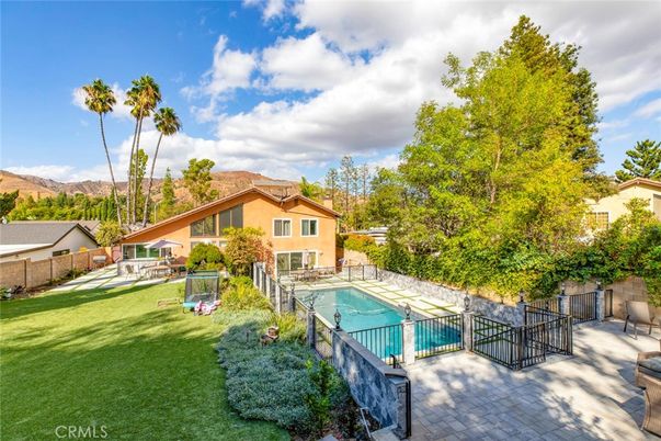 Backyard, Exterior, Pool