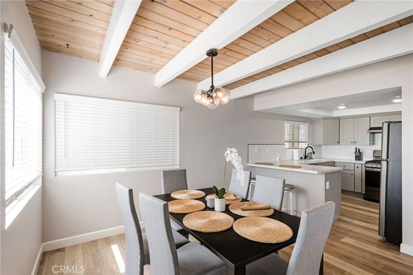 Dining room, Interior, Kitchen, Pendant Lights, Wooden Ceilings, Wood Texture Flooring