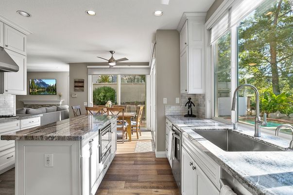 Dining room, Interior, Kitchen, Recessed Lighting, Stainless Steel Appliances, Wood Texture Flooring