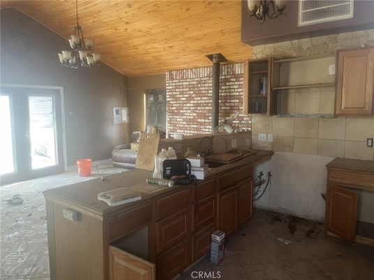 Chandelier, Interior, Kitchen, Living room, Wooden Ceilings