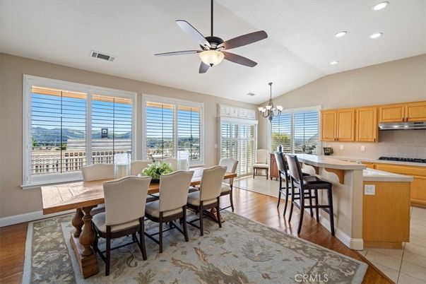 Chandelier, Dining room, Interior, Kitchen, Recessed Lighting, Wood Texture Flooring