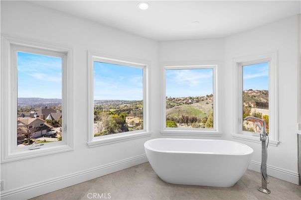 Bathroom, Free Standing Baths, Interior, Recessed Lighting
