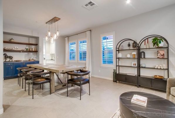 Dining room, Interior, Pendant Lights, Recessed Lighting