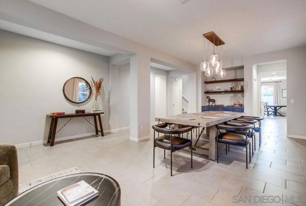 Dining room, Interior, Pendant Lights