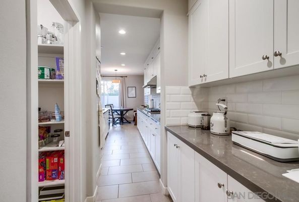 Dining room, Interior, Kitchen, Pendant Lights, Recessed Lighting