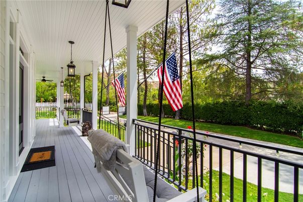 Exterior, Wood Texture Flooring