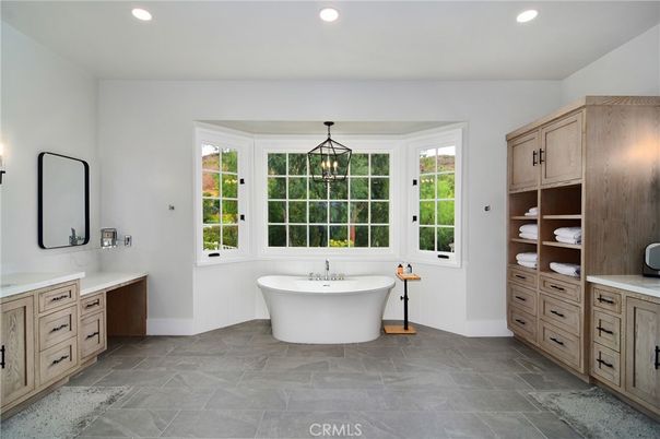 Bathroom, Dual Sink Vanities, Free Standing Baths, Interior, Pendant Lights, Recessed Lighting