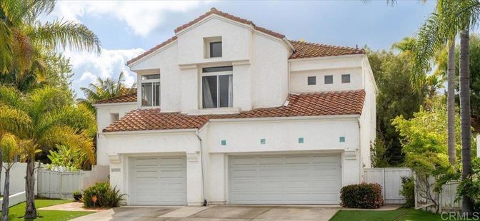Attached, Exterior, Facade, Spanish Mediterranean