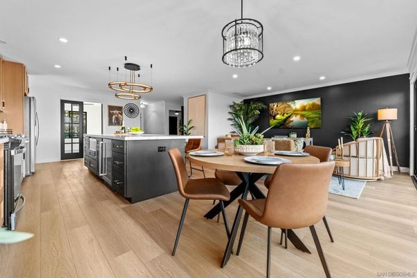 Dining room, Interior, Kitchen, Pendant Lights, Recessed Lighting, Wood Texture Flooring