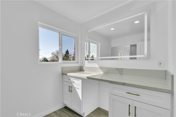 Bathroom, Interior, Recessed Lighting, Wood Texture Flooring