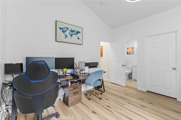 Bathroom, Home Office, Interior, Wood Texture Flooring