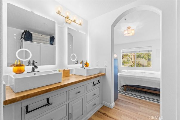 Bathroom, Dual Sink Vanities, Interior, Wood Texture Flooring