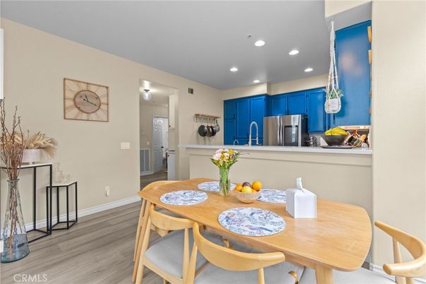 Dining room, Interior, Kitchen, Recessed Lighting, Stainless Steel Appliances, Wood Texture Flooring