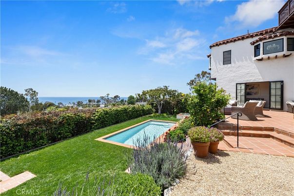 Backyard, Exterior, Pool, Water
