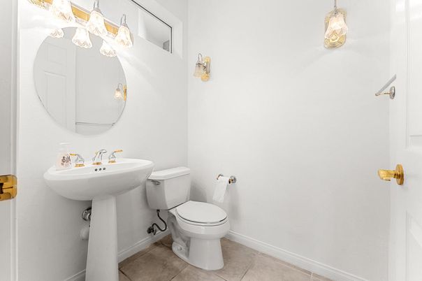 Bathroom, Interior