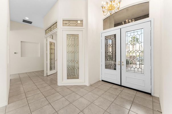 Chandelier, Interior, Recessed Lighting