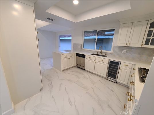 Interior, Kitchen, Marble, Recessed Lighting, Stainless Steel Appliances