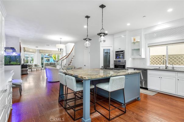 Interior, Kitchen, Living room, Pendant Lights, Recessed Lighting, Stainless Steel Appliances, Wood Texture Flooring
