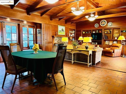 Dining room, Interior, Living room, Wooden Beams, Wooden Ceilings, Wooden Walls