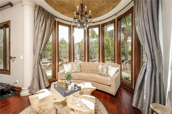 Chandelier, Interior, Living room, Sun Room, Wood Texture Flooring