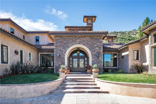 Exterior, Facade, Brick Facade, Mediterranean