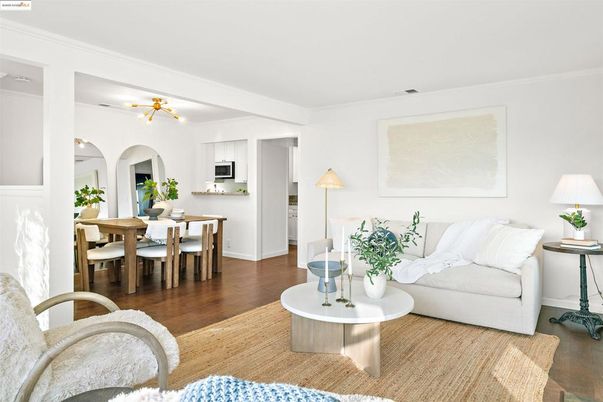 Dining room, Interior, Kitchen, Living room, Pendant Lights, Stainless Steel Appliances, Wood Texture Flooring