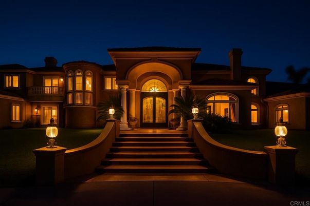 Exterior, Facade, French Provincial