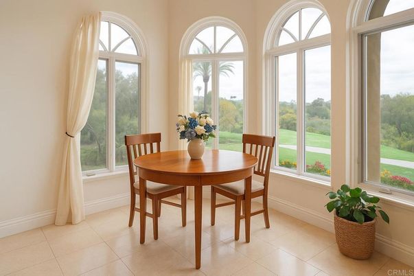 Dining room, Interior