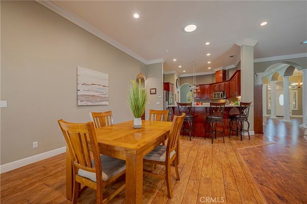 Dining room, Interior, Kitchen, Pendant Lights, Recessed Lighting, Wood Texture Flooring