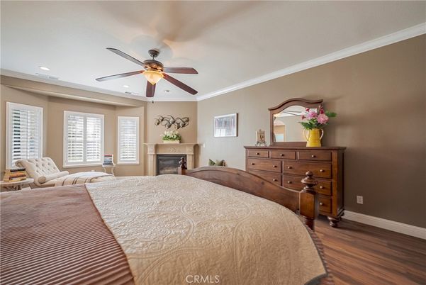 Bedroom, Fireplace, Interior, Recessed Lighting, Wood Texture Flooring