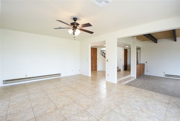 Empty room, Interior, Wooden Beams, Wooden Ceilings