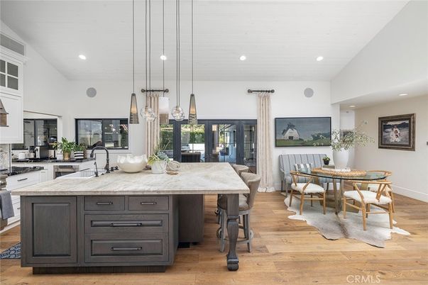 Dining room, Interior, Kitchen, Pendant Lights, Recessed Lighting, Wood Texture Flooring