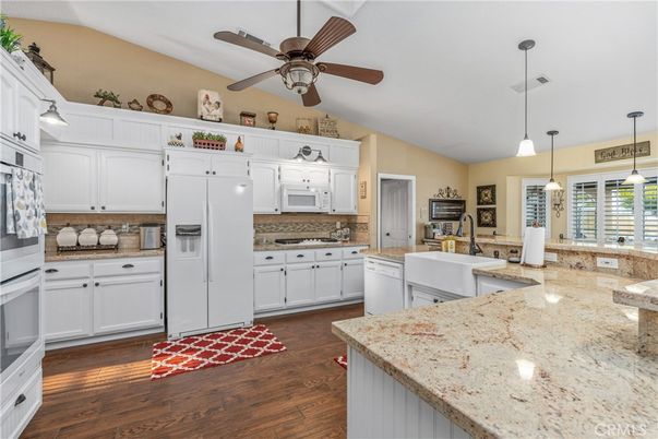 Interior, Kitchen, Pendant Lights, Wood Texture Flooring