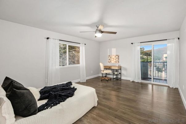 Bedroom, Home Office, Interior, Wood Texture Flooring