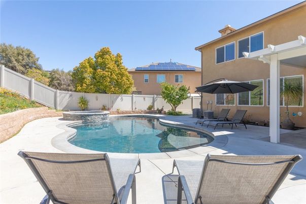 Exterior, Pool, Solar Panels