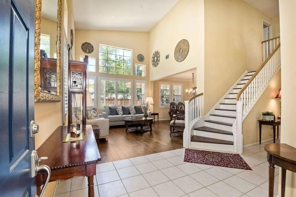 Chandelier, Interior, Living room, Wood Texture Flooring