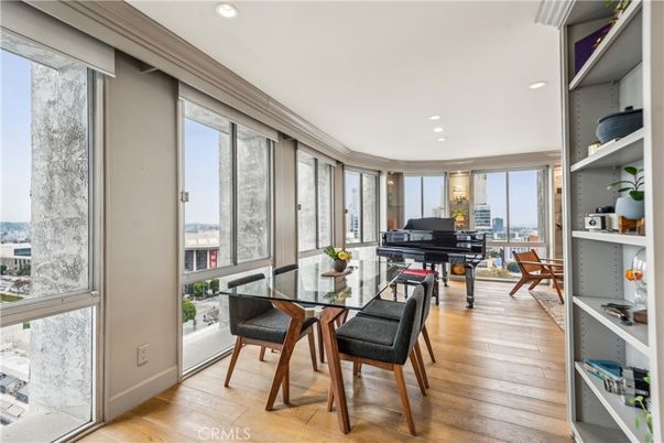 Dining room, Interior, Piano, Recessed Lighting, Wood Texture Flooring