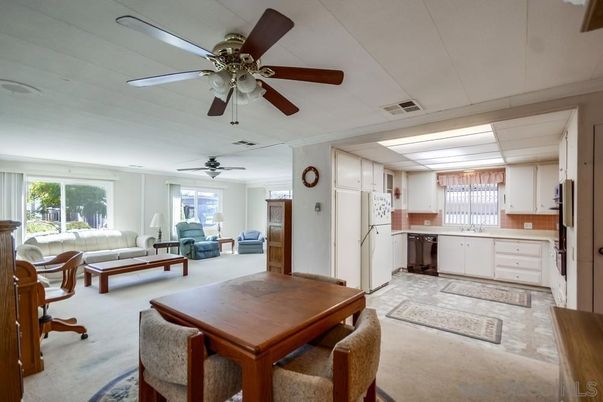 Dining room, Interior, Kitchen, Living room