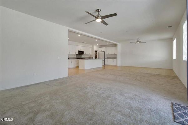 Empty room, Interior, Kitchen, Recessed Lighting