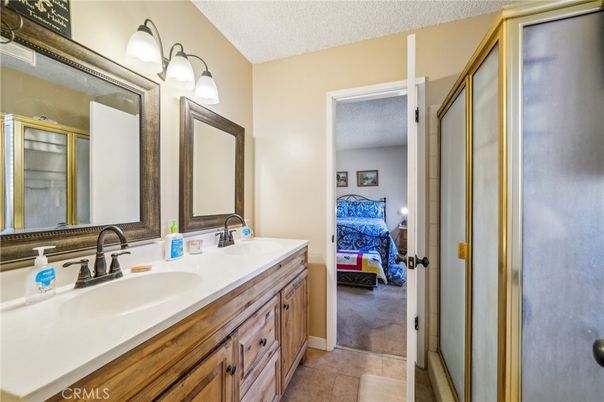 Bathroom, Bedroom, Dual Sink Vanities, Glass Shower, Interior