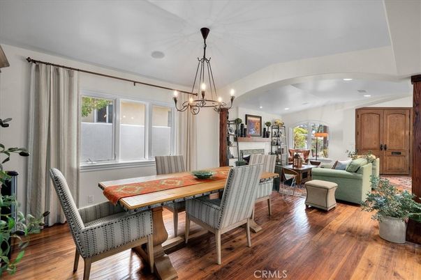 Chandelier, Dining room, Interior, Living room, Pendant Lights, Recessed Lighting, Wood Texture Flooring