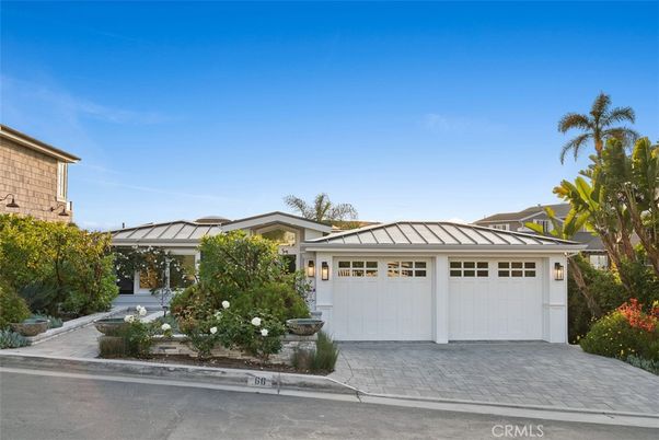 Attached, Exterior, Facade, Ranch