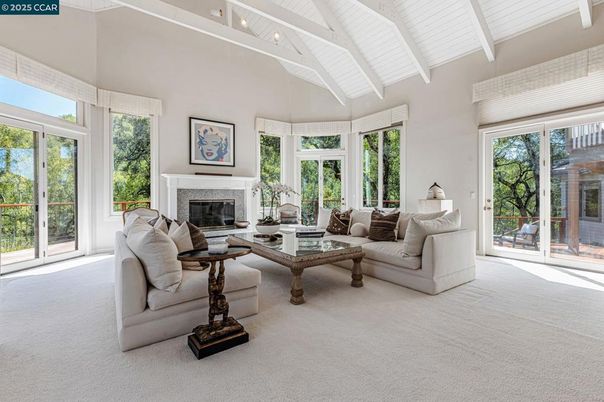 Fireplace, Interior, Living room