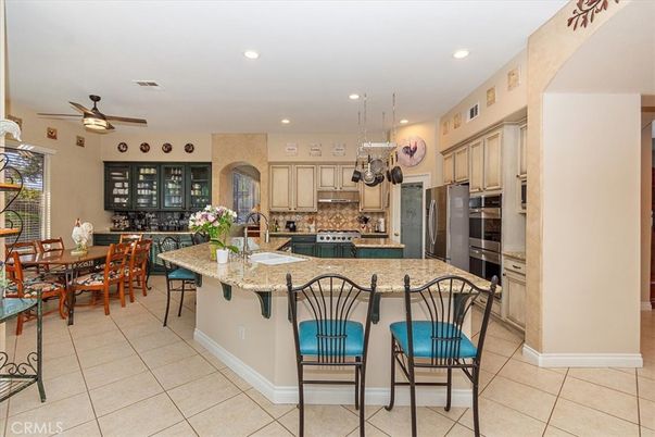 Dining room, Interior, Kitchen, Recessed Lighting, Stainless Steel Appliances